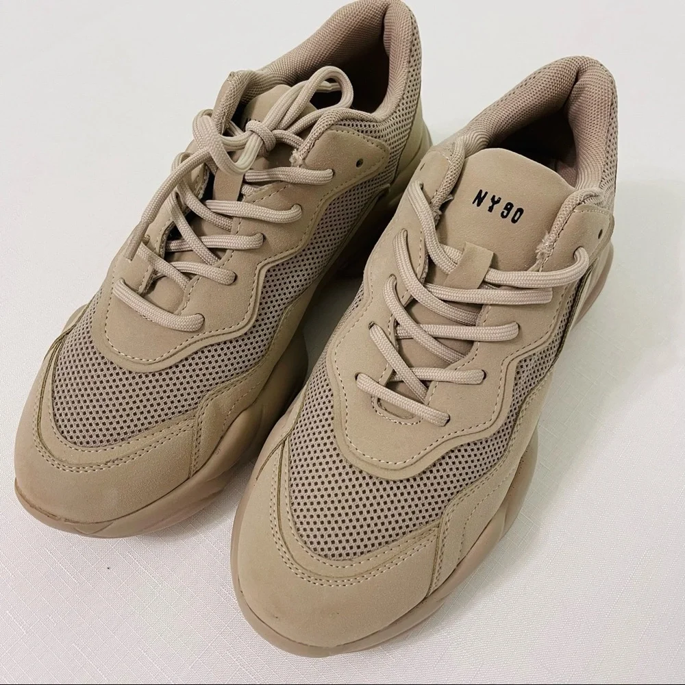 SOLD 🌟STEVE MADDEN SMACK SNEAKERS Nude natural sneakers 8.5 lace up sporty - Picture 8 of 15